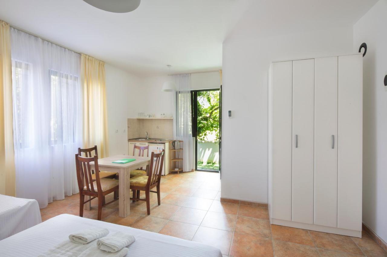 בודווה Apartments Al Parma מראה חיצוני תמונה